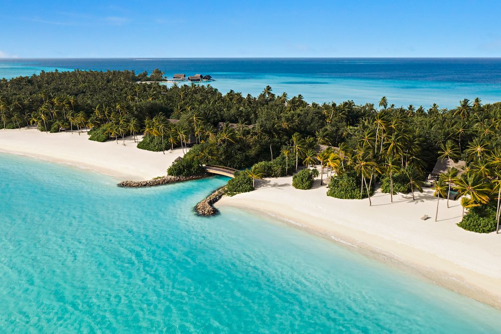 Fanditha at One&Only Reethi Rah thumbnail 8